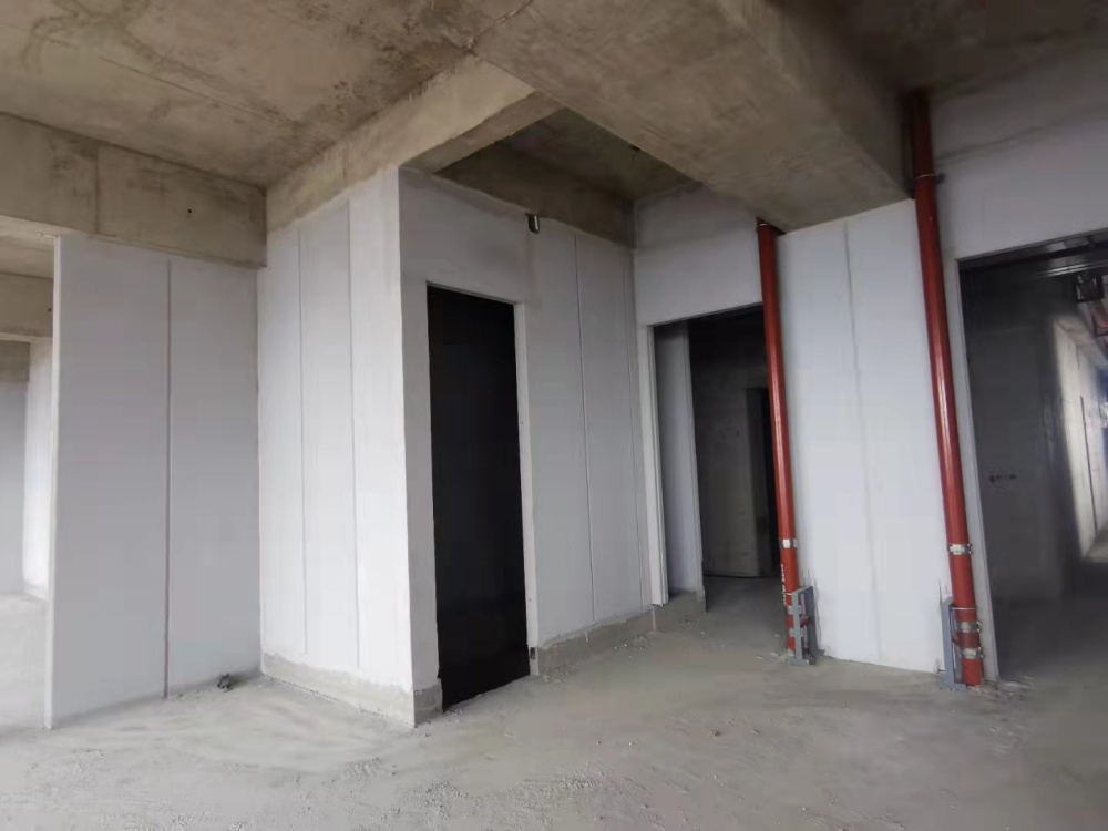 alc隔墻板是否容易進行切割和定制？